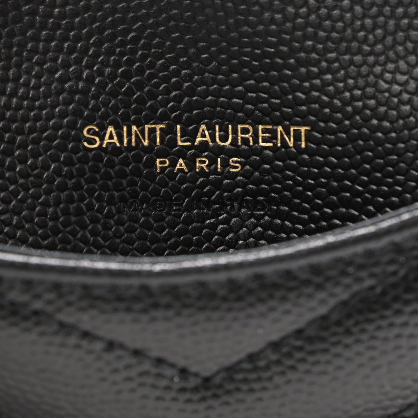 Grain De Poudre Matelasse Chevron Monogram Compact Wallet Black
