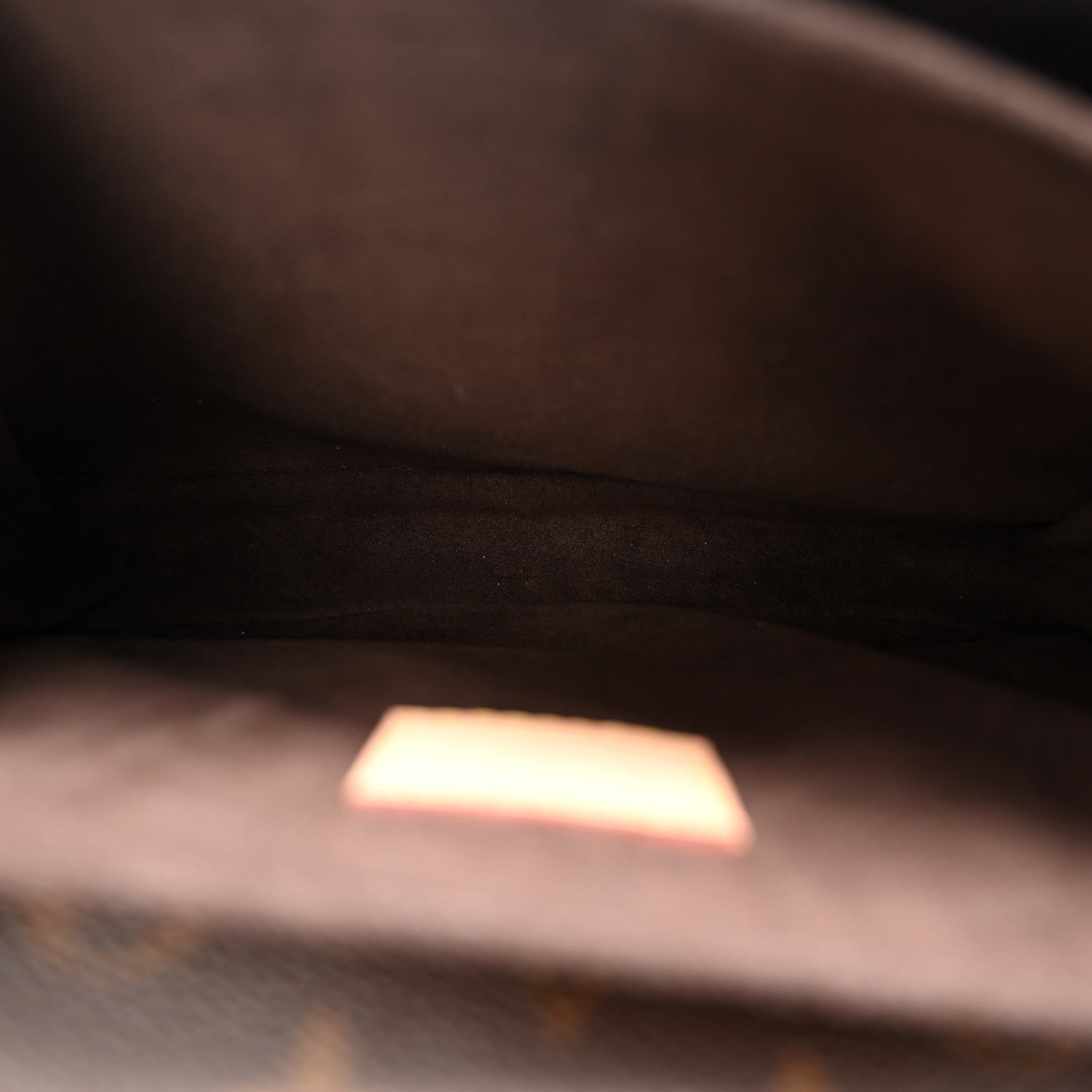 Louis Vuitton Monogram Pochette Metis 8 of 21