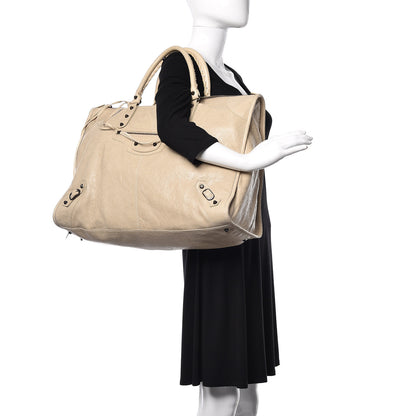 Balenciaga Agneau Classic Hardware Weekender Praline 2 of 19