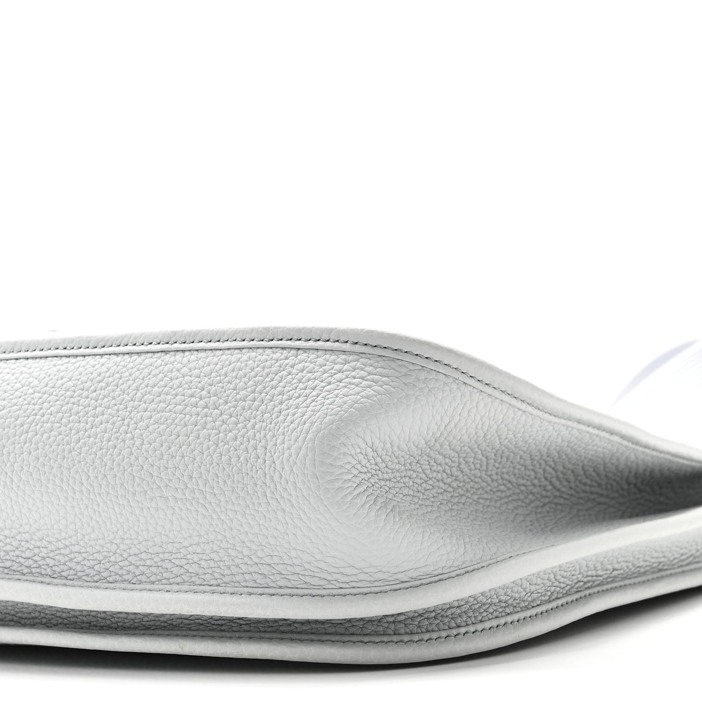 Taurillon Clemence Evelyne III GM Bleu Pale