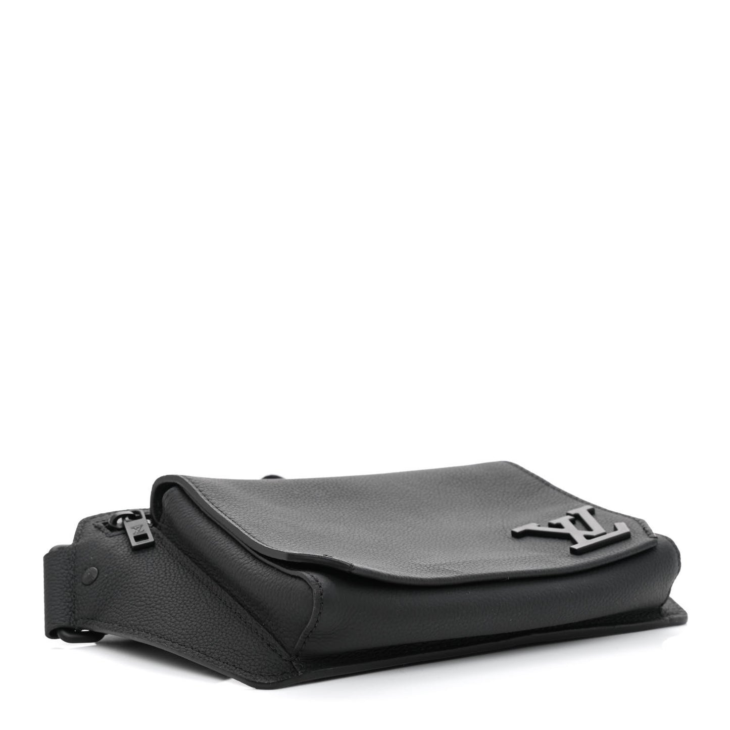 Grained Calfskin Aerogram Takeoff Sling Black