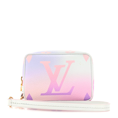Louis Vuitton Monogram Giant Spring In The City Wapity Case Sunrise Pastel 1 of 7