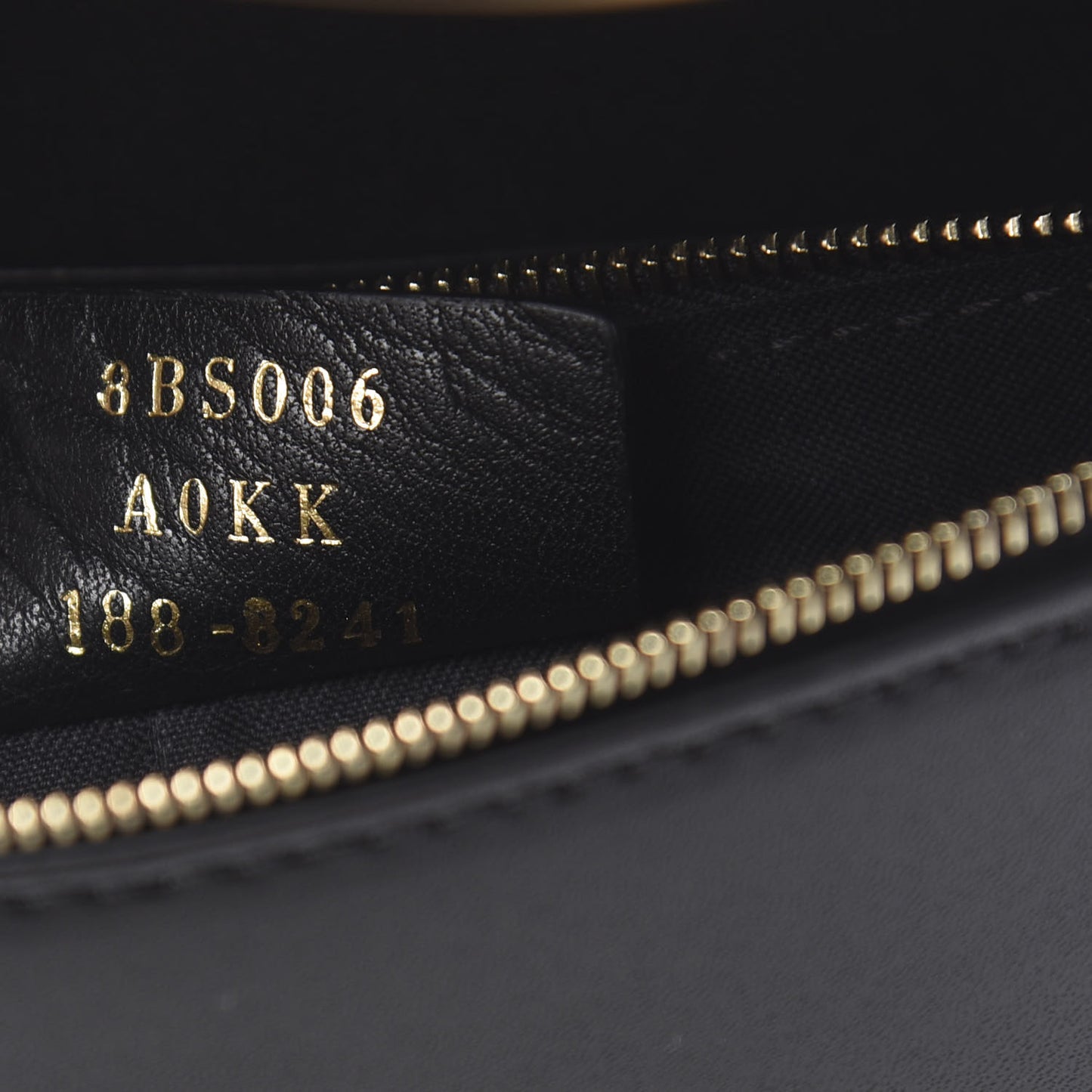 Vitello Liberty Lucido F is Fendi Medium Envelope Wallet on Chain Black