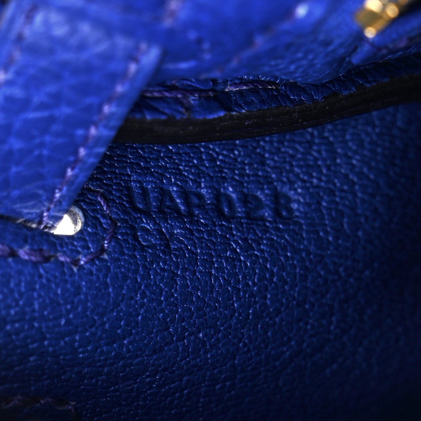Togo Kelly Retourne 25 Bleu Royal