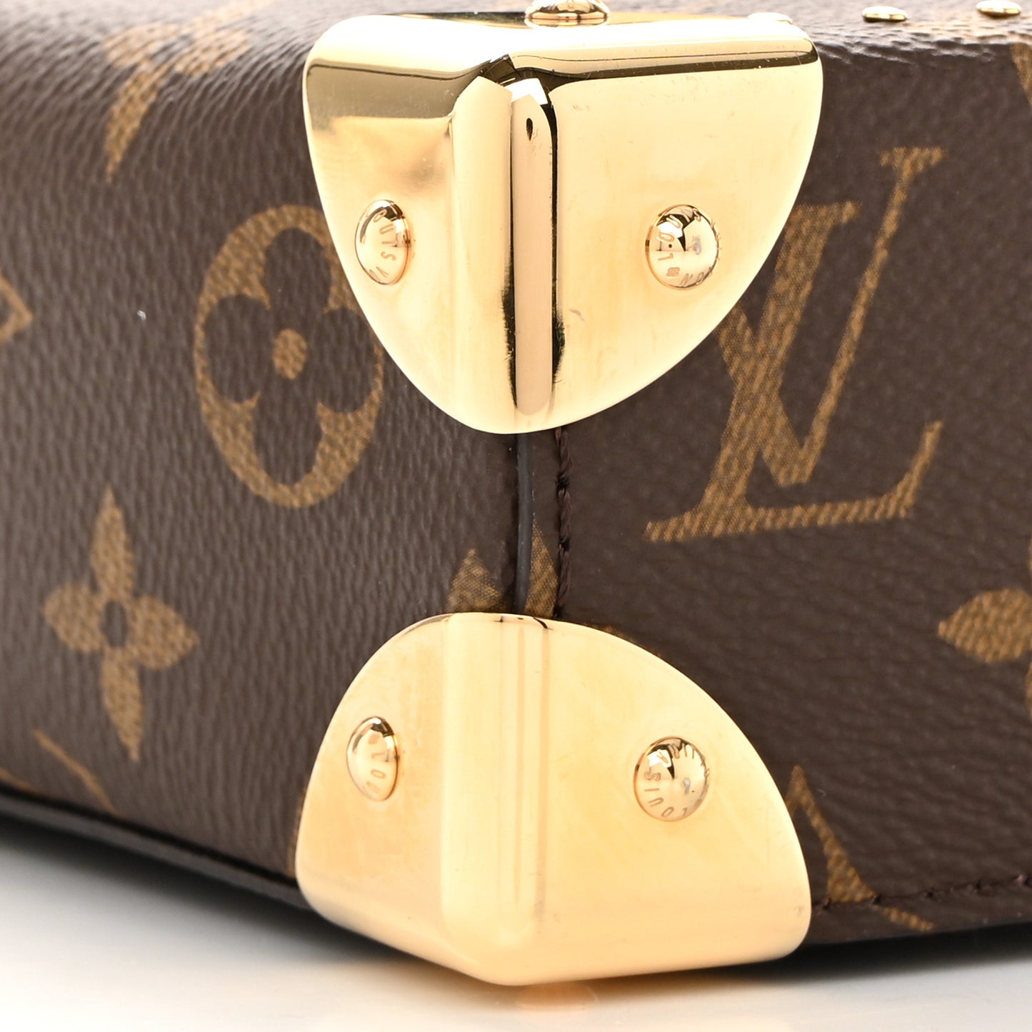 Reverse Monogram Camera Box NM