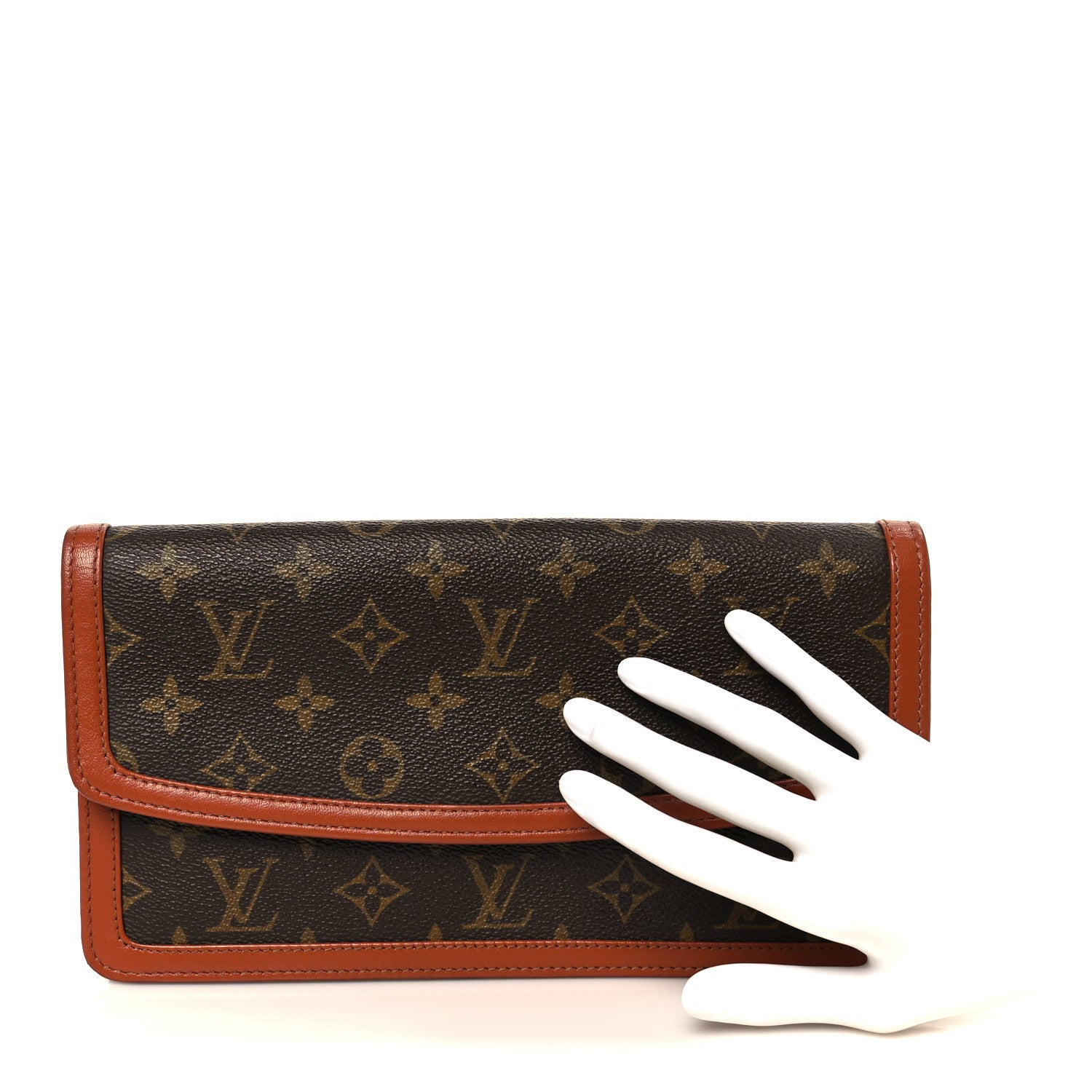 Louis Vuitton Monogram Pochette Dame 26 2 of 9