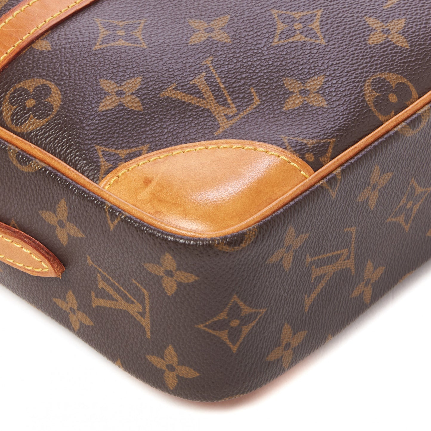 Monogram Trocadero 27