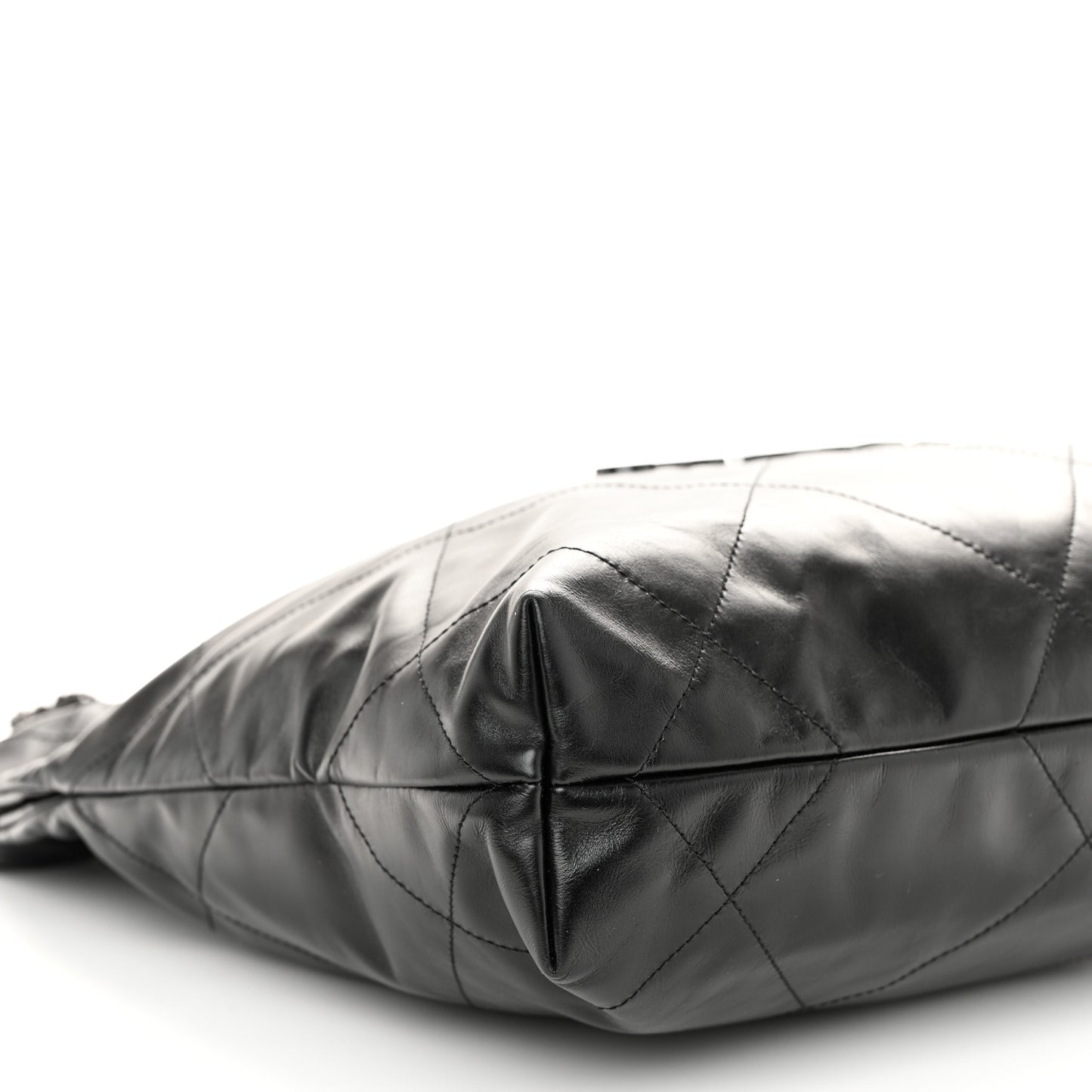Shiny Calfskin Quilted Small Chanel 22 So Black
