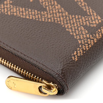 Louis Vuitton Monogram Giant Zippy Coin Purse 9 of 10