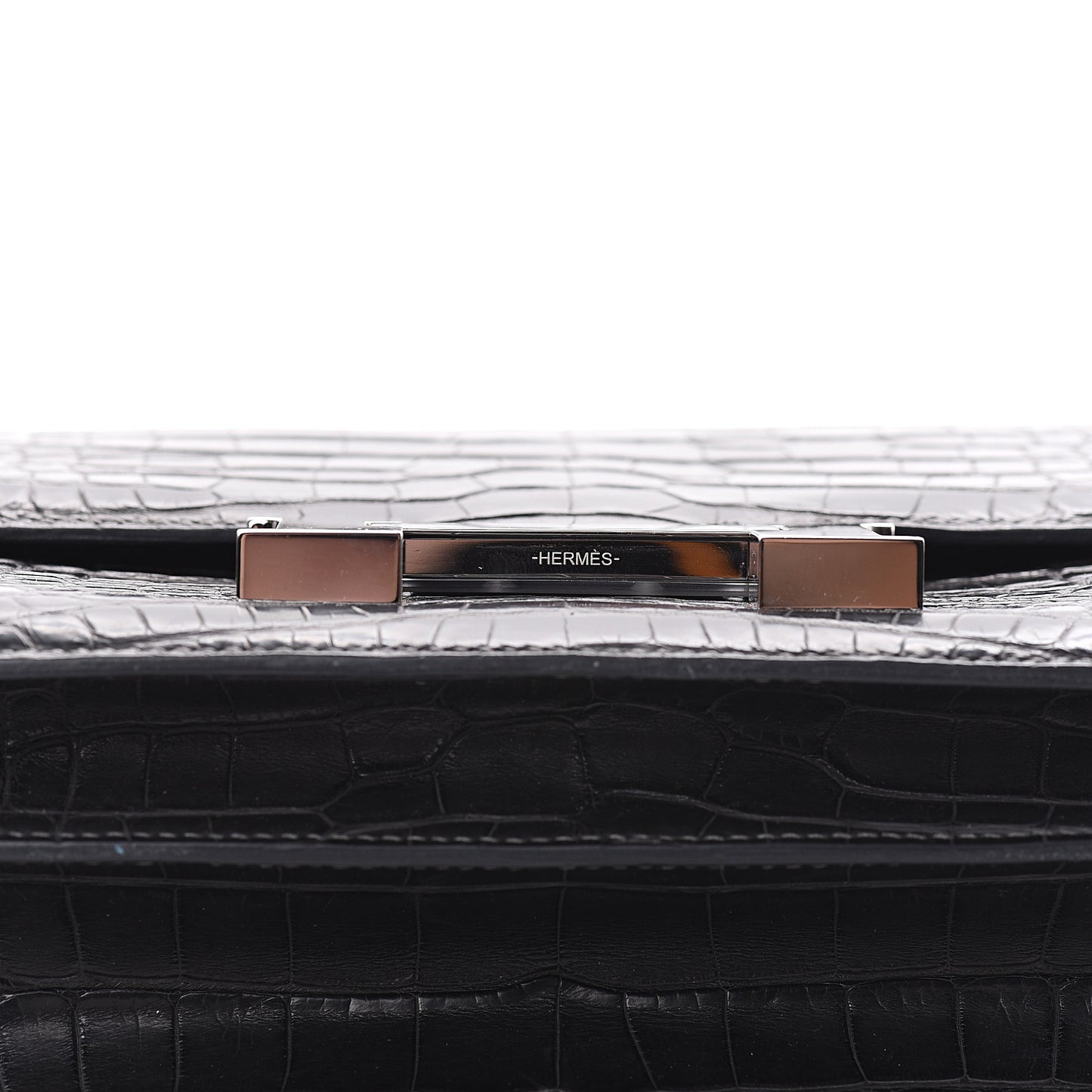 Matte Alligator Constance 24 Graphite