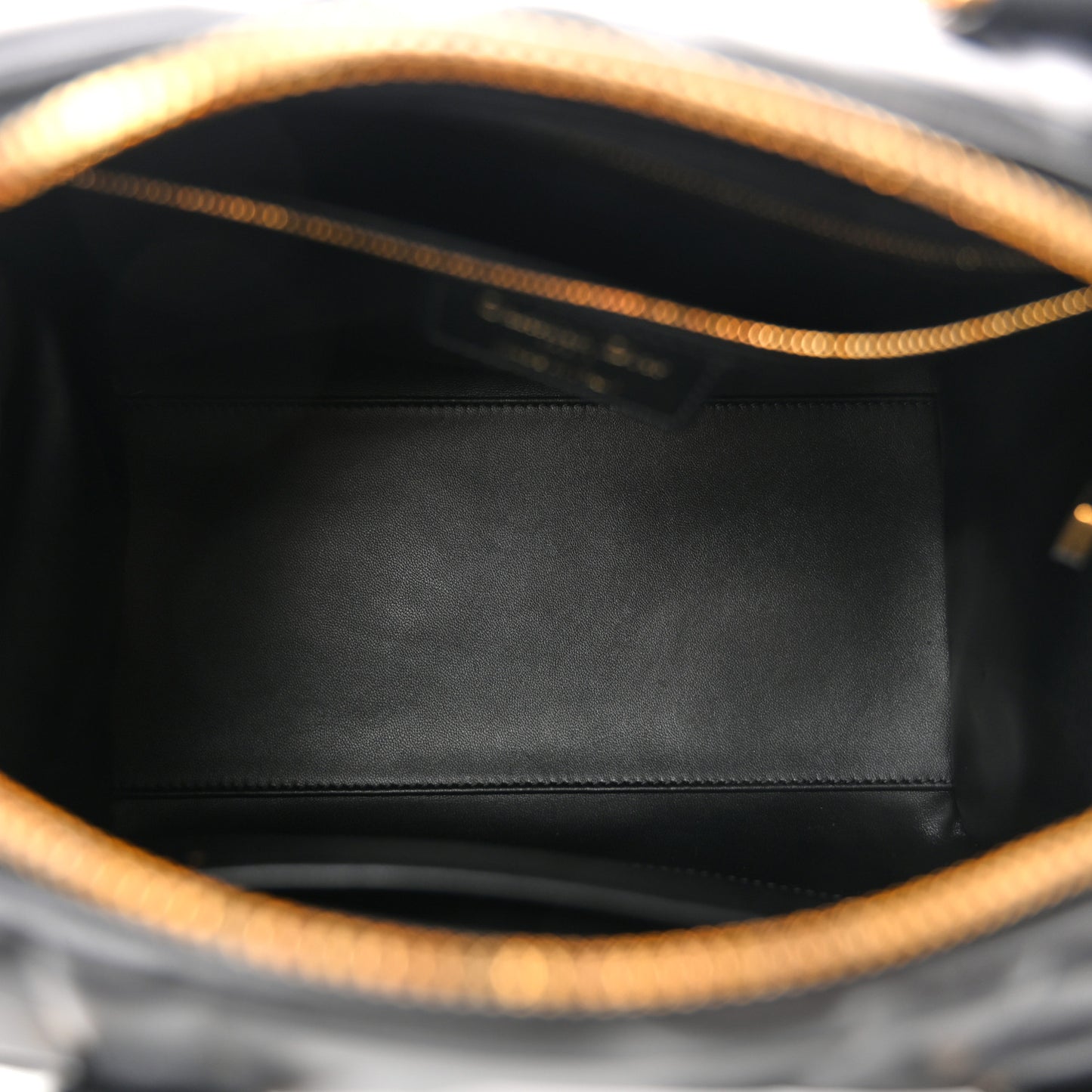 Calfskin Embossed Graphic Cannage Groove 25 Bag Black