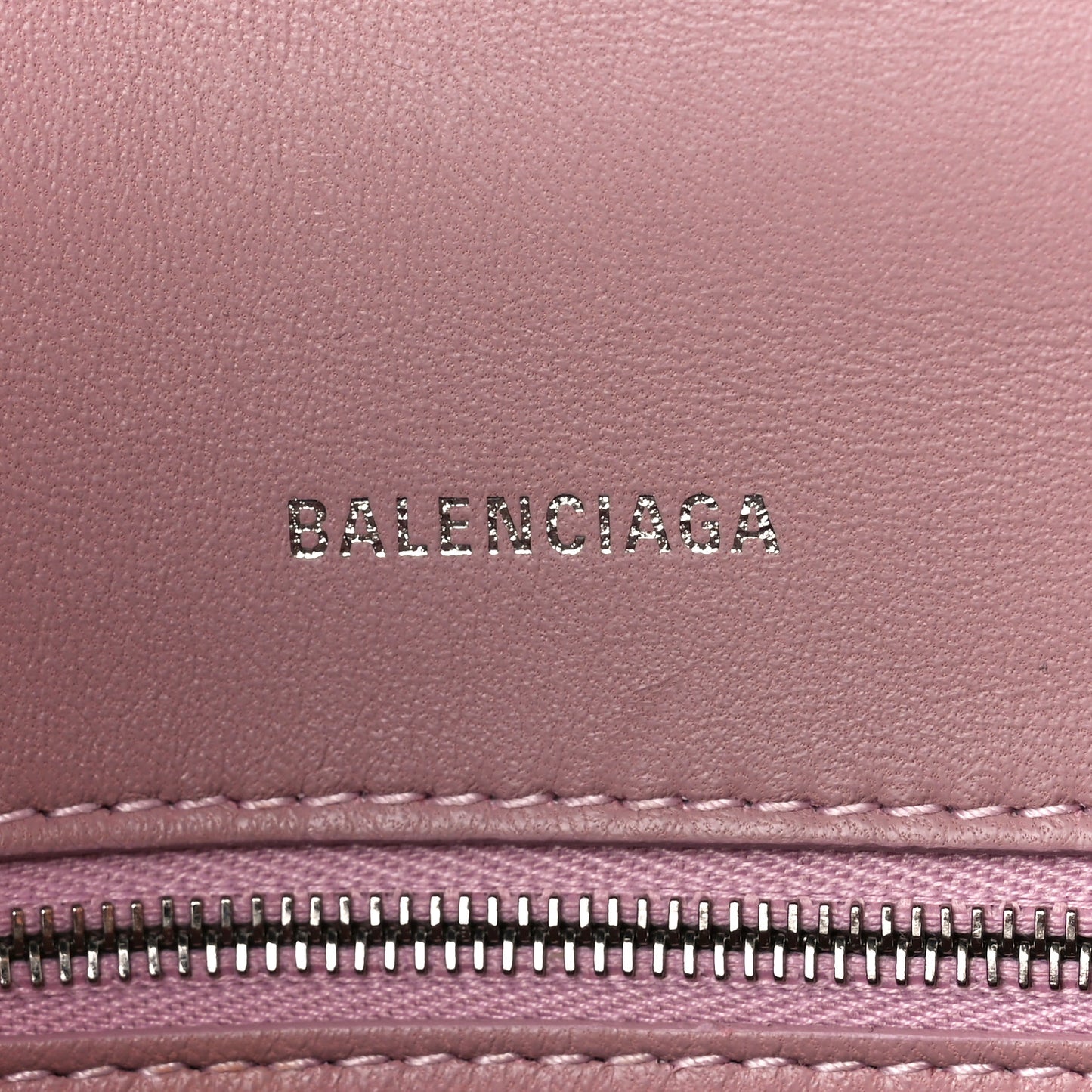 Shiny Calfskin Crocodile Embossed Small Hourglass Top Handle Bag Powder Pink