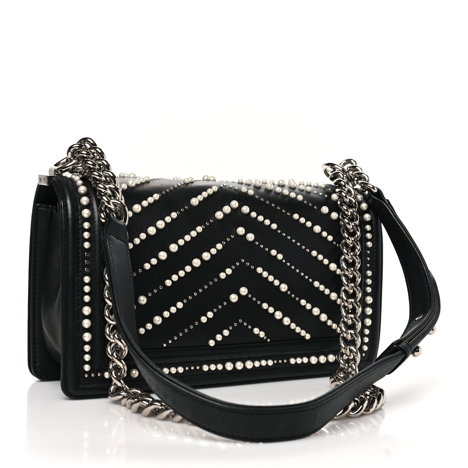 Chanel Calfskin Pearl Chevron Medium Boy Flap Black 3 of 10
