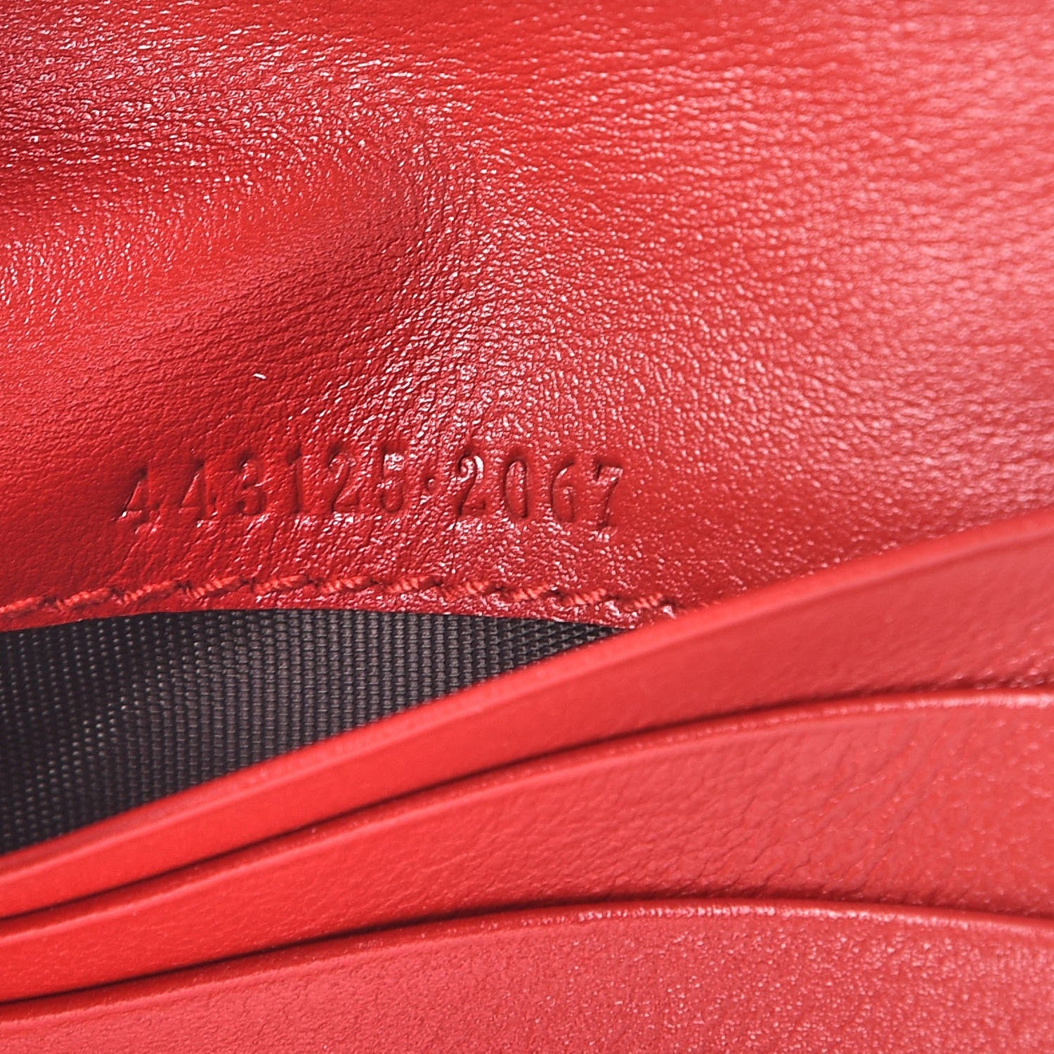 Gucci Calfskin Matelasse GG Marmont Card Case Hibiscus Red 7 of 9
