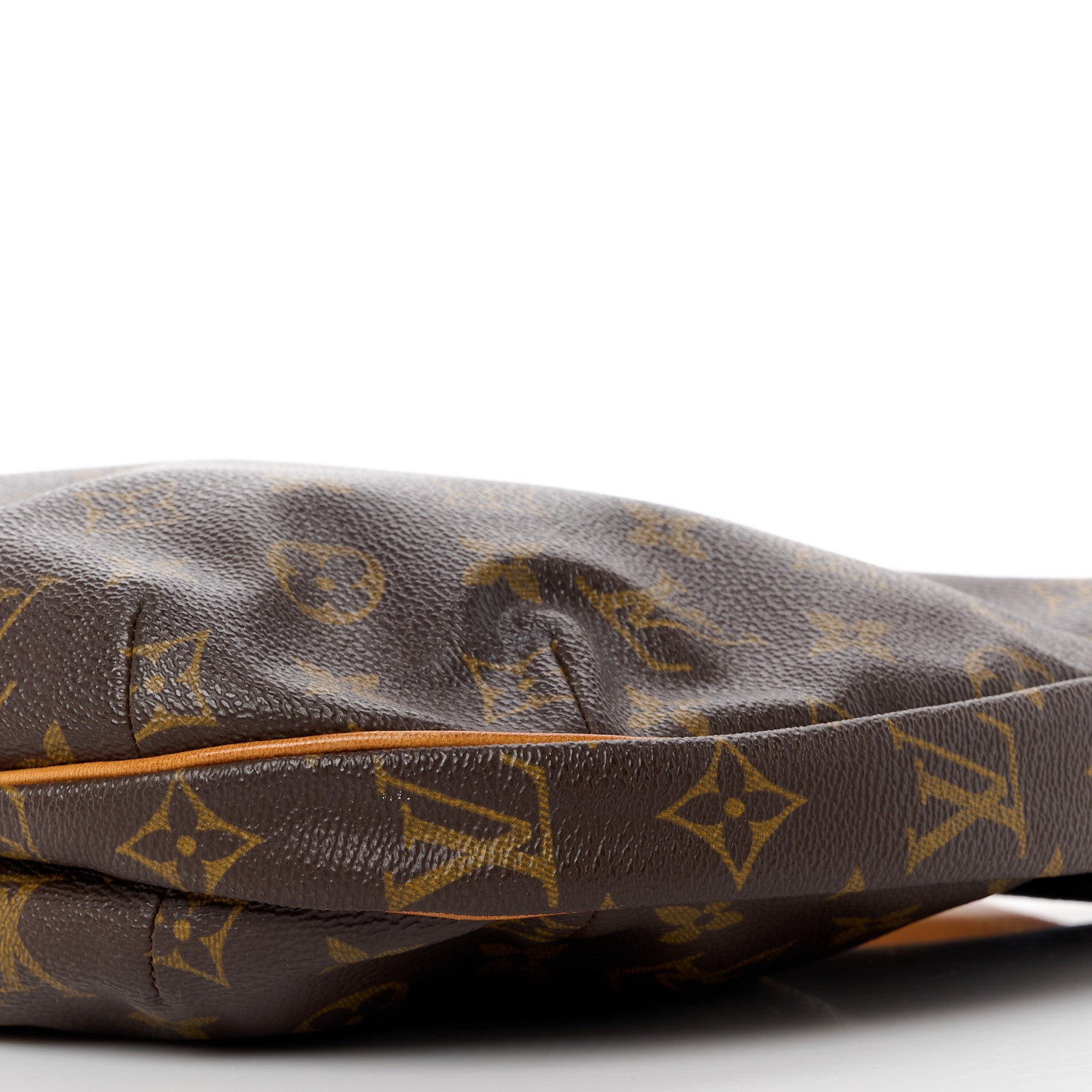 Louis Vuitton Monogram Croissant MM 9 of 11