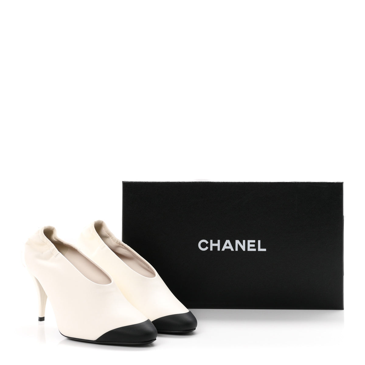 Chanel Lambskin Pumps 37 Ivory Black 10 of 10