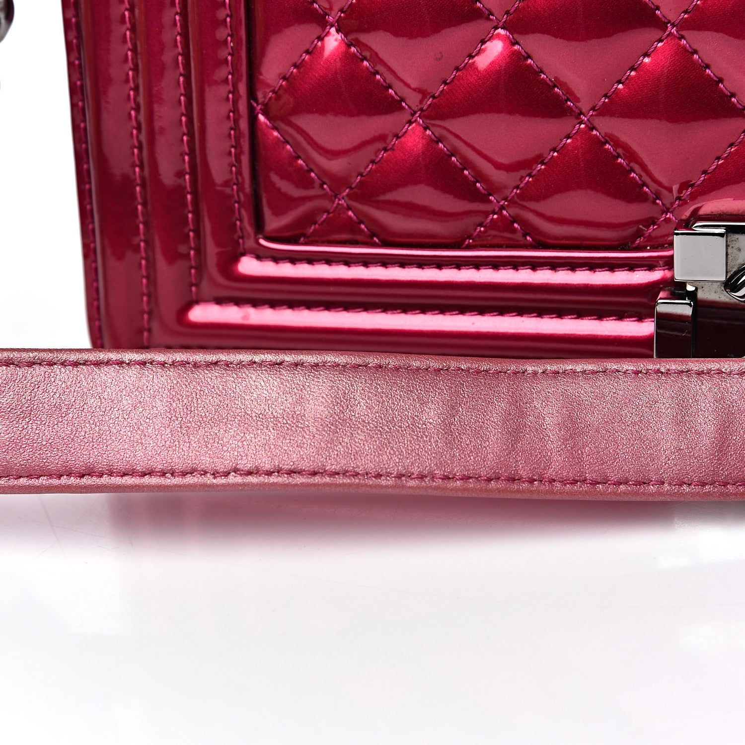 Chanel Metallic Patent Calfskin Quilted Medium Boy Flap Pink 13 of 17