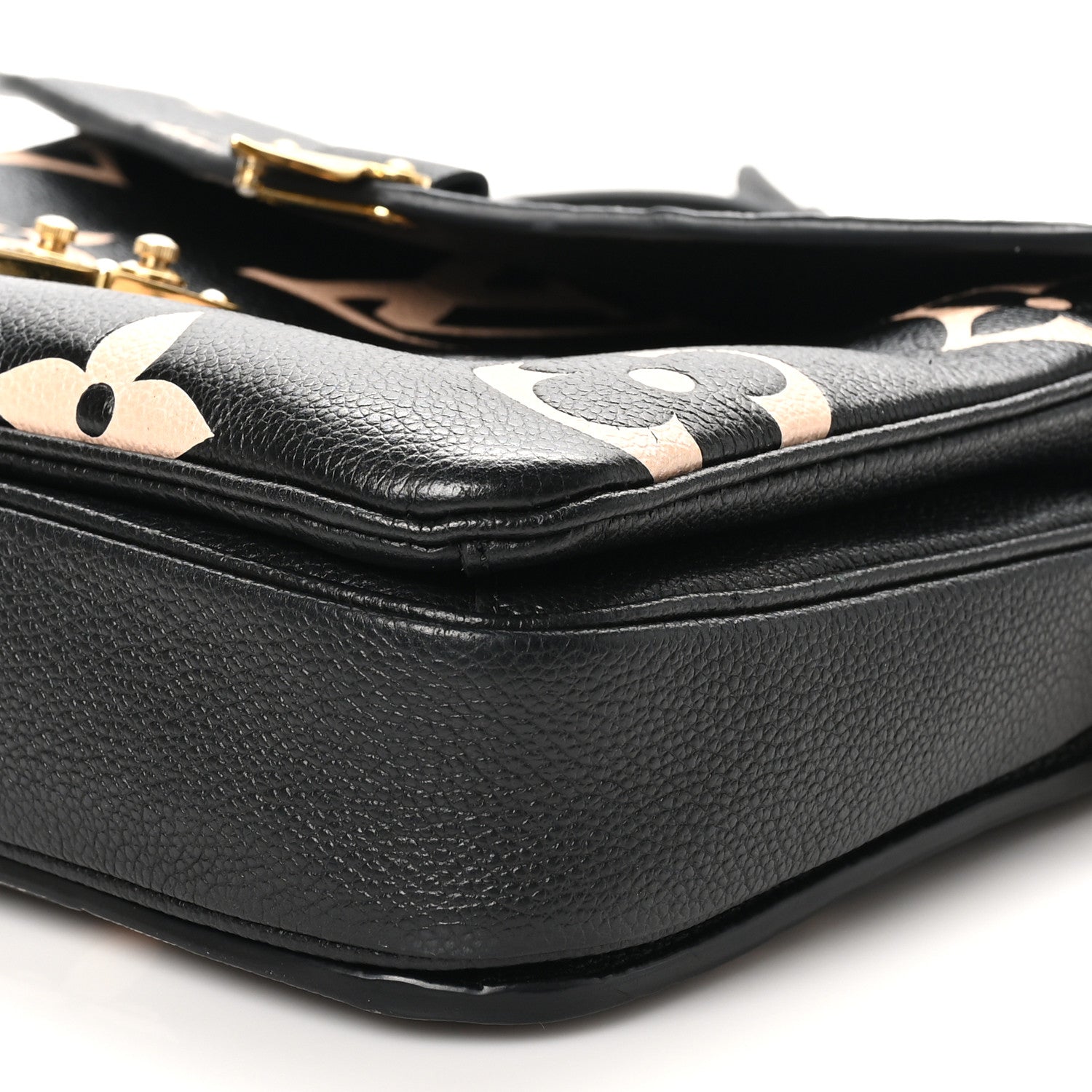 Louis Vuitton Empreinte Monogram Giant Pochette Metis Black Beige 10 of 10