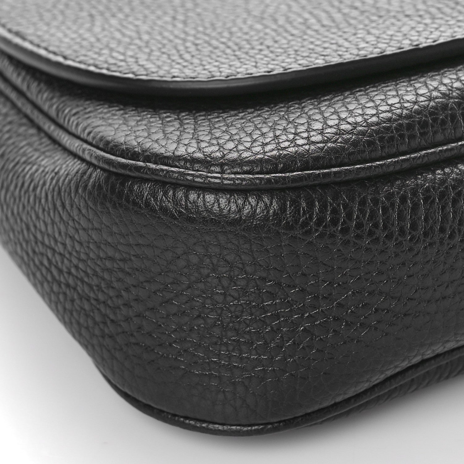 Gucci Pebbled Calfskin Medium Soho Flap Crossbody Black 8 of 9