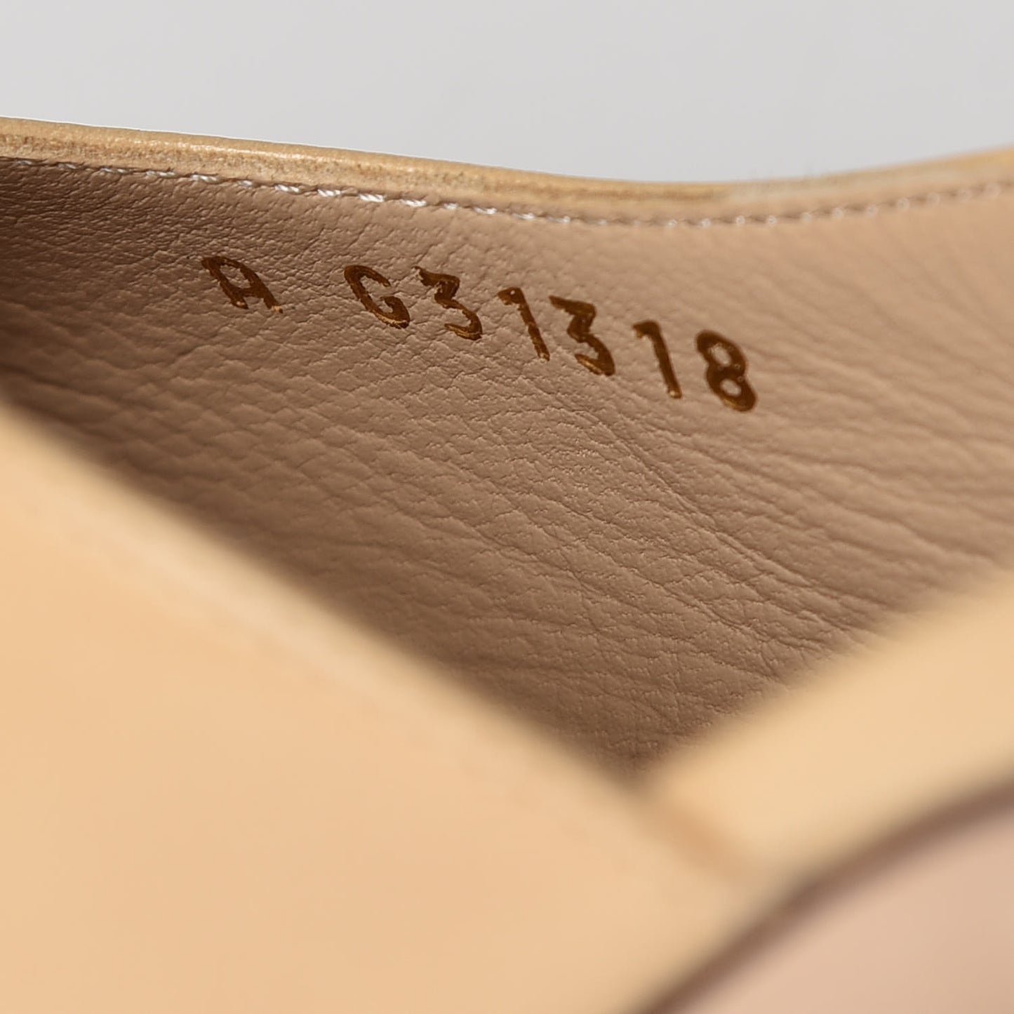 Goatskin Grosgrain Cap Toe CC Slingback Pumps 41 Beige Black