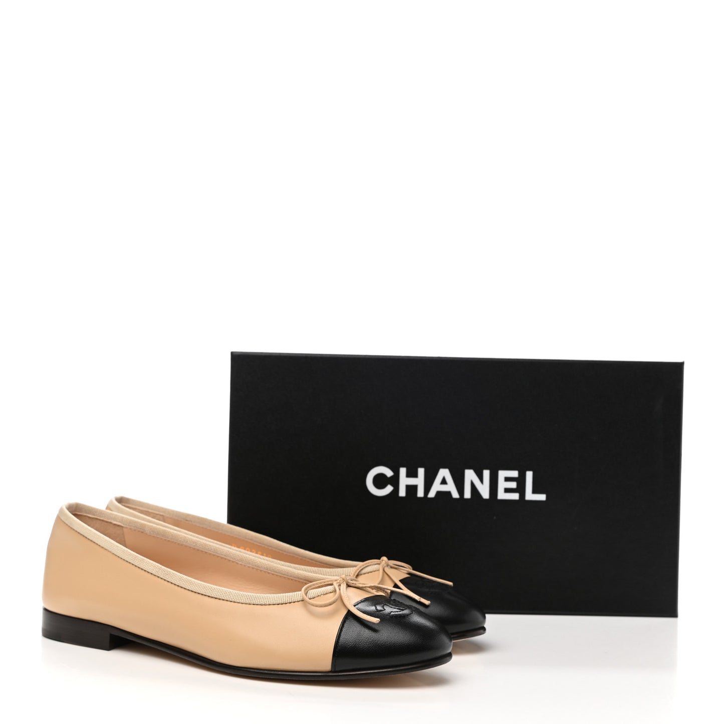 Lambskin Cap Toe CC Ballerina Flats 38.5 Beige Black