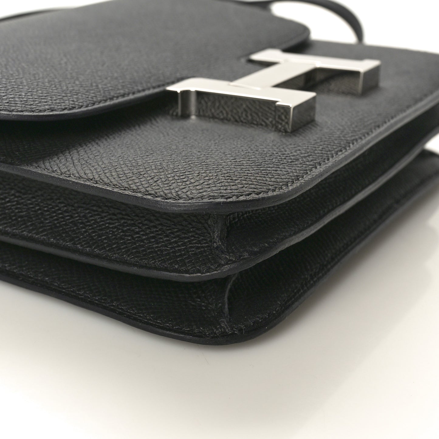 Epsom Constance 18 Black