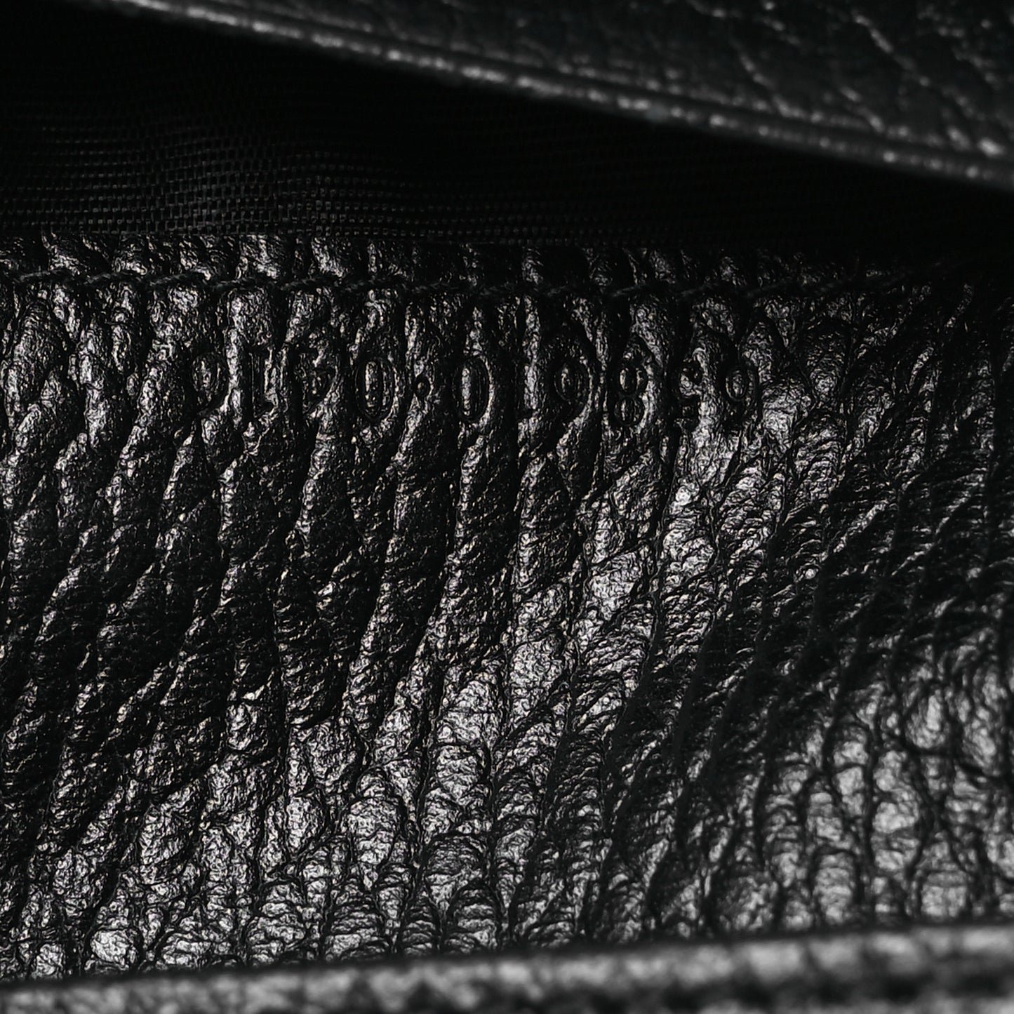 Dollar Calfskin GG Supreme Monogram GG Marmont Card Case Black Beige Ebony