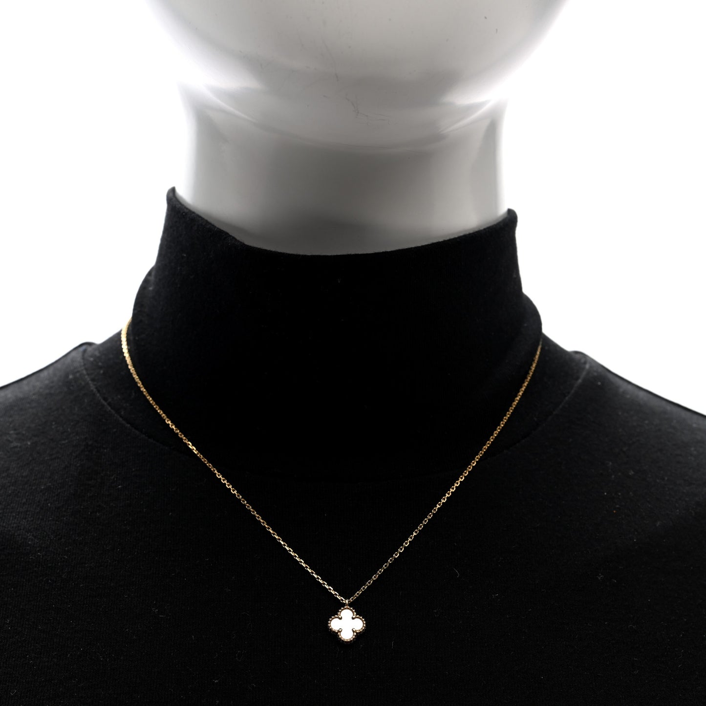 18K Yellow Gold Mother of Pearl Sweet Alhambra Pendant Necklace