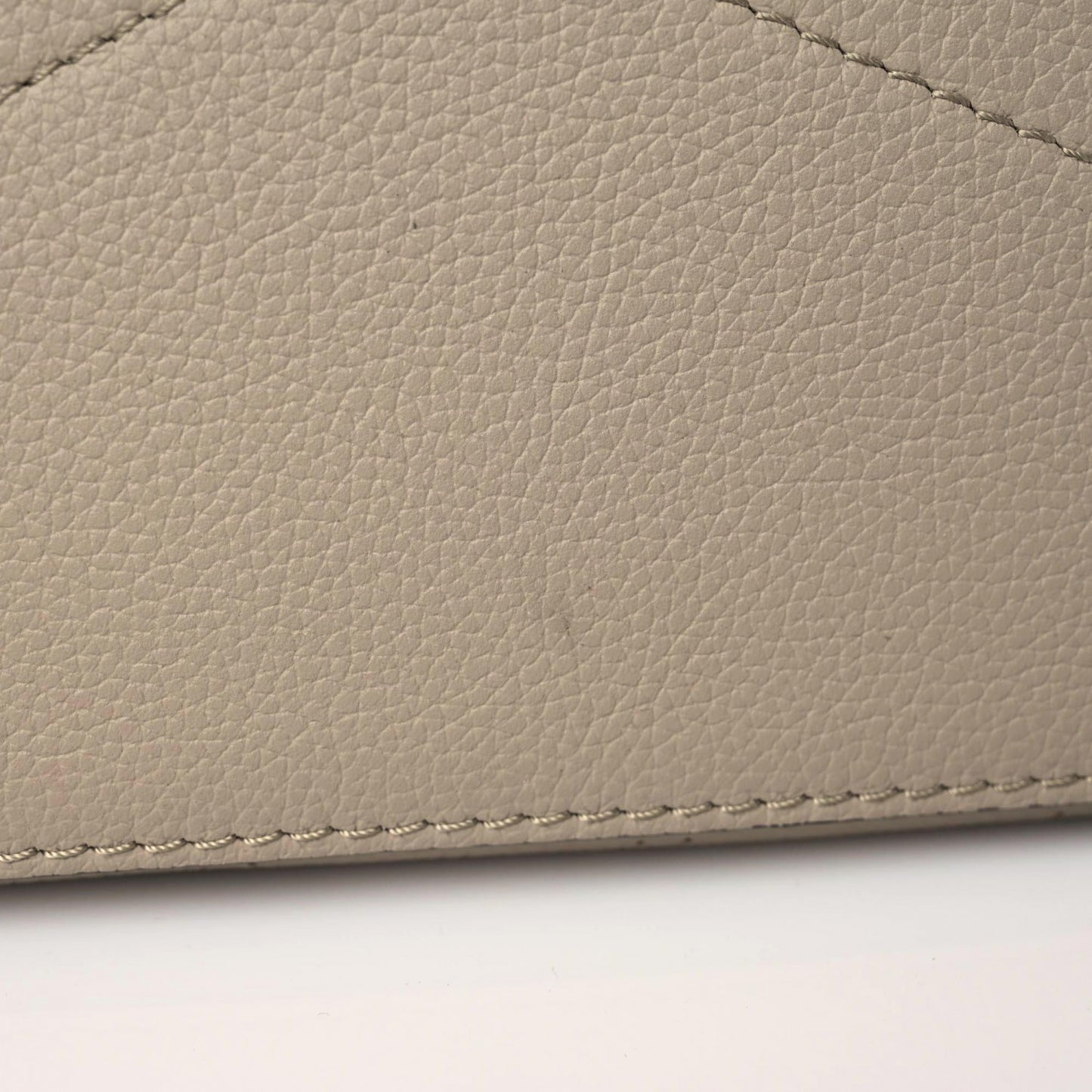 Mahina Beaubourg Hobo MM Galet