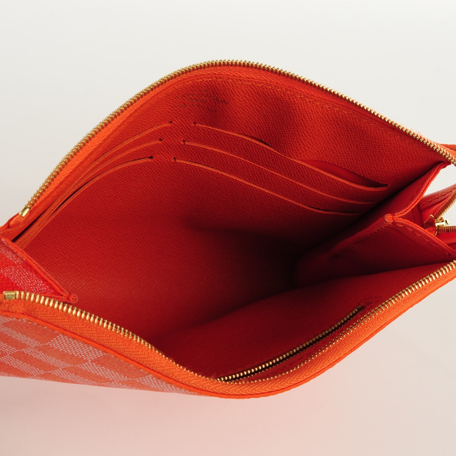 Louis Vuitton Damier Couleurs Element Clutch Piment 5 of 8