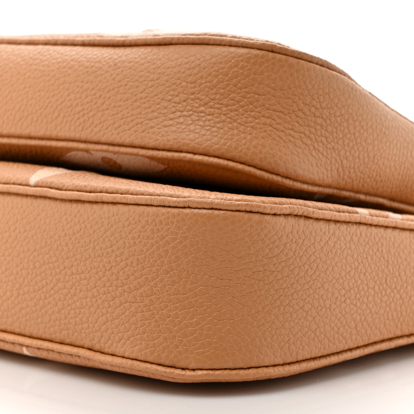 Empreinte Monogram Giant Multi Pochette Accessories Arizona Creme