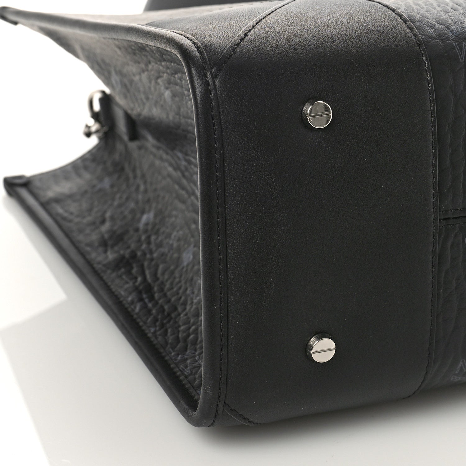 MCM Visetos Large Munchen Tote Black 8 of 9