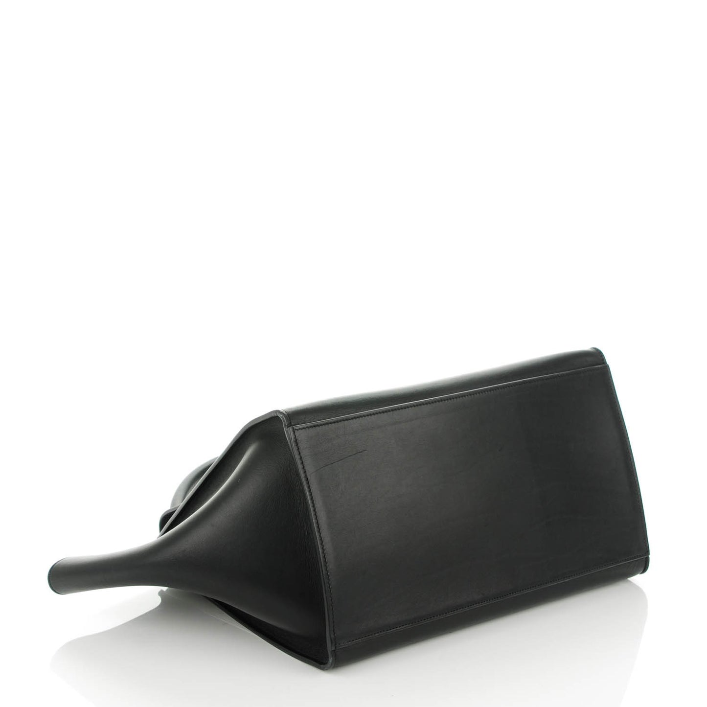 Smooth Calfskin Medium Trapeze Black