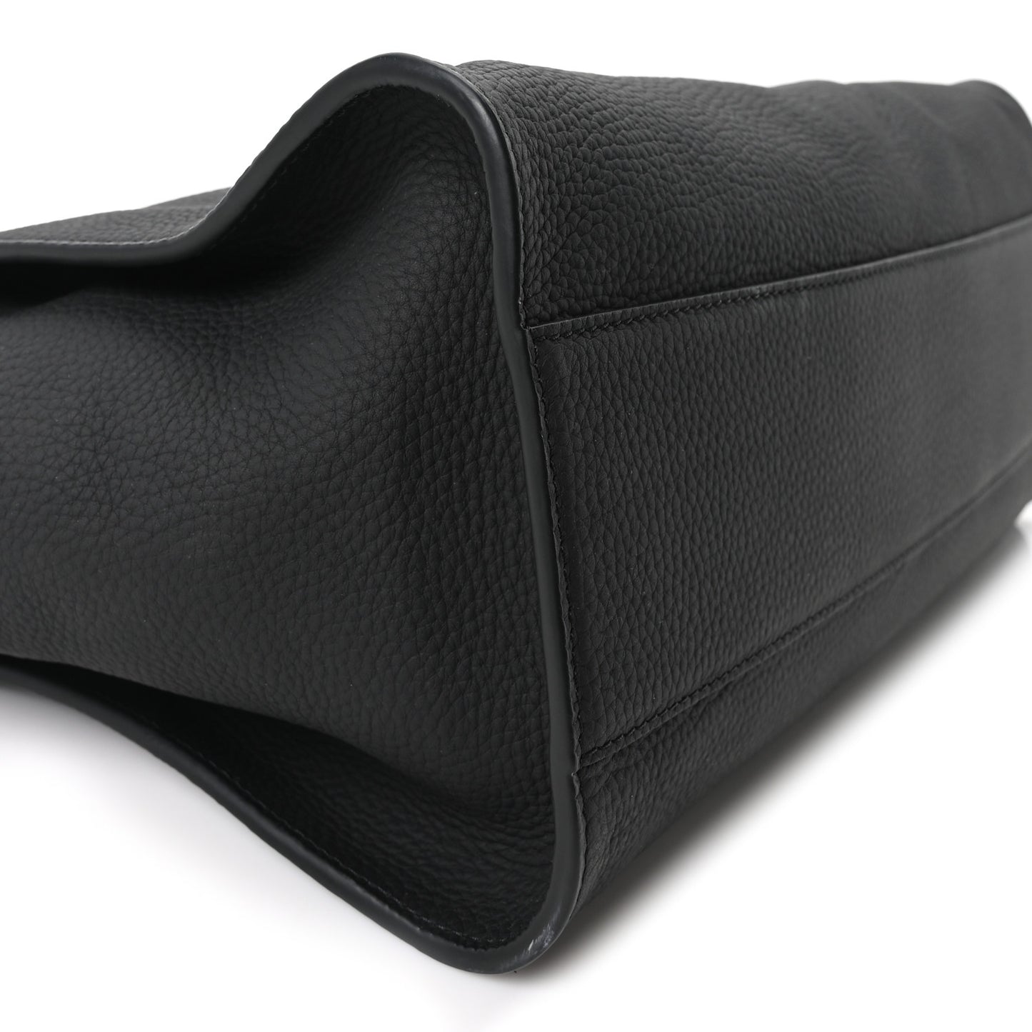 Matte Grained Calfskin Marlo 14 Black