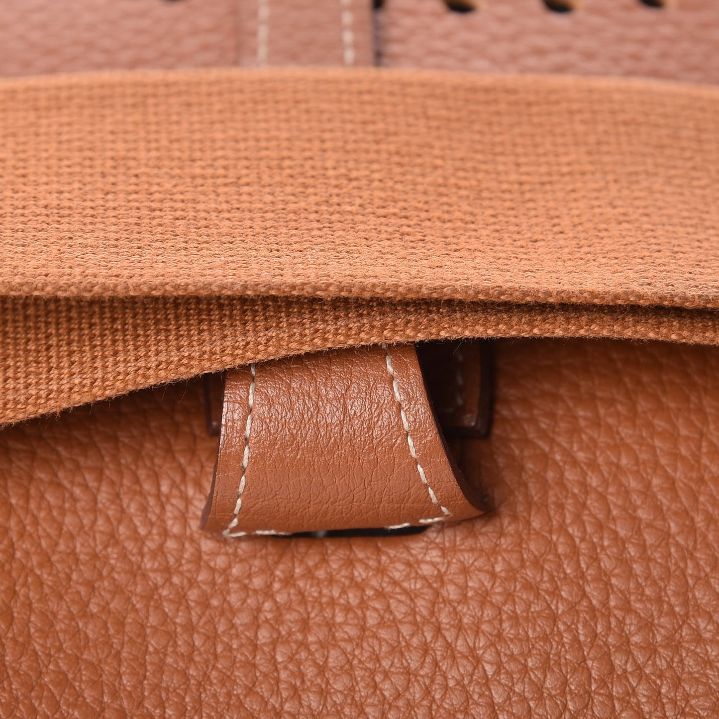 Taurillon Clemence Evelyne III PM Gold