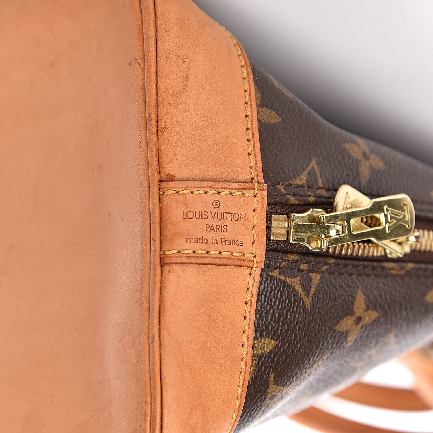 Louis Vuitton Monogram Alma PM 6 of 16