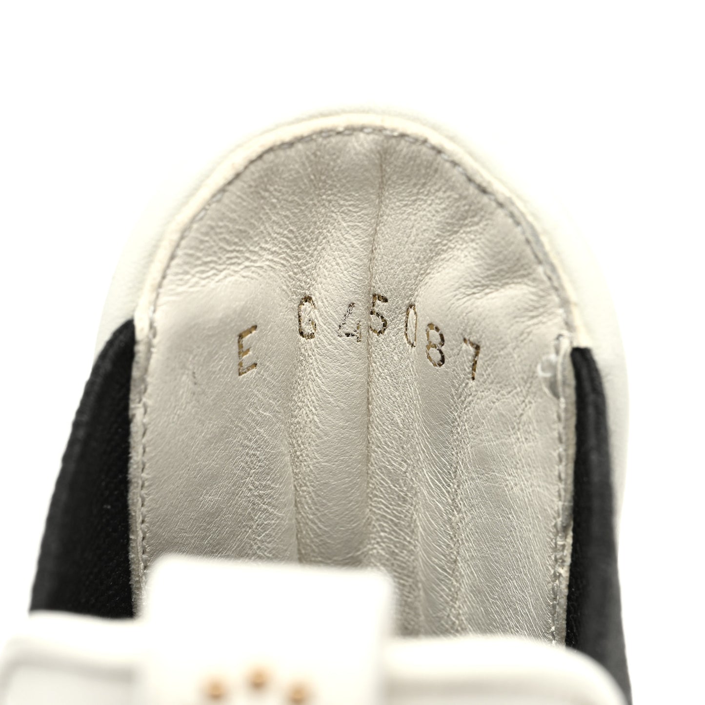 Calfskin Patent Cap Toe Quilted Short Boots 36 White Black
