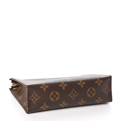 Louis Vuitton Monogram Toiletry Pouch 19 4 of 8