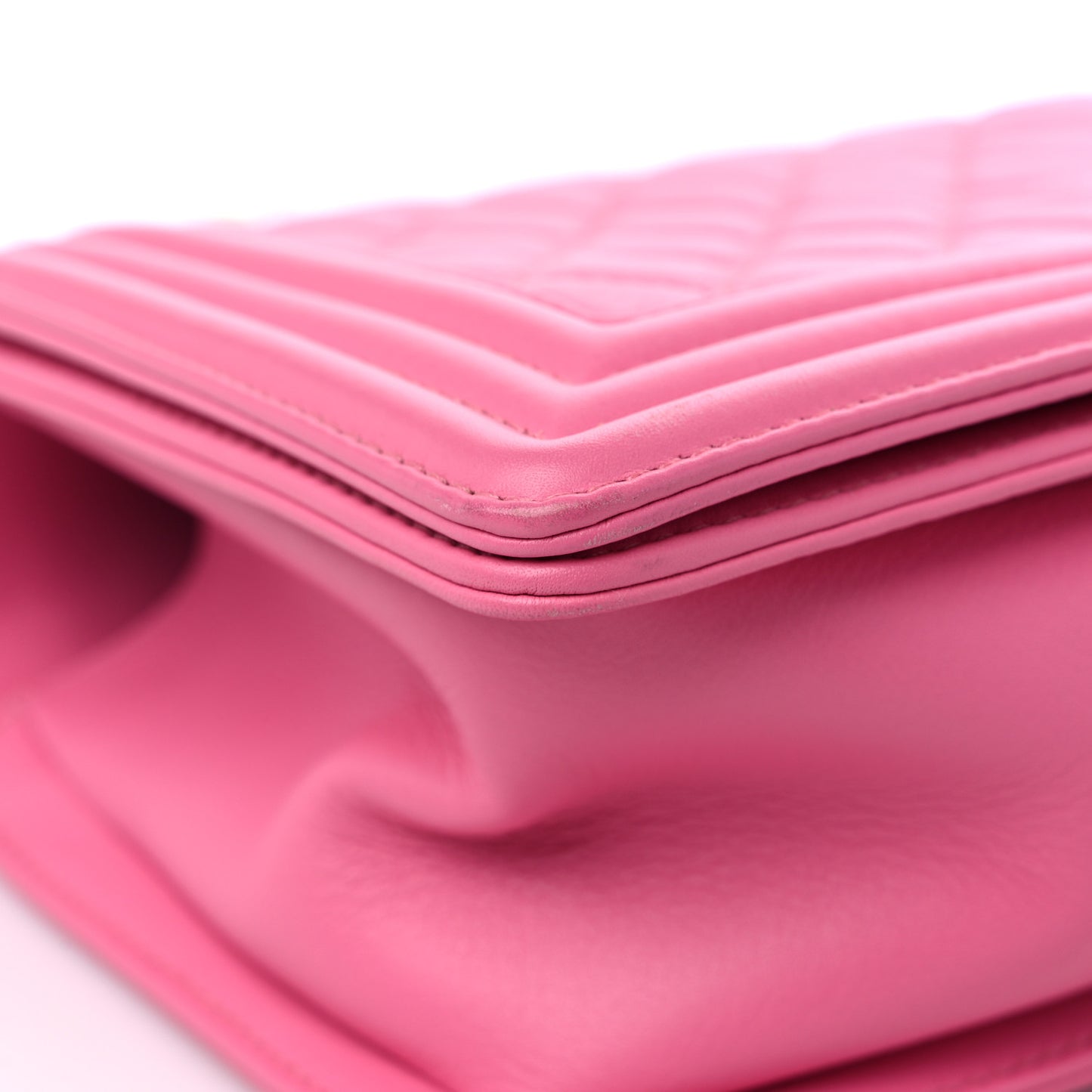 Calfskin Quilted Medium Boy Flap Pink