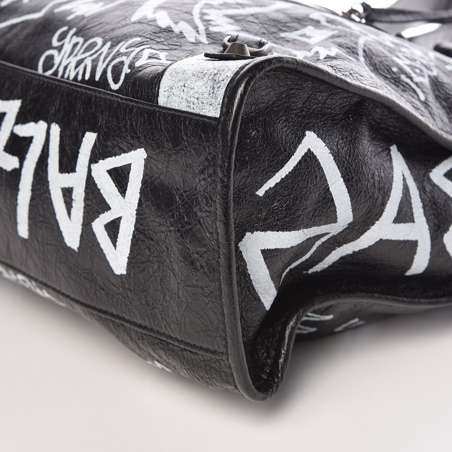 Balenciaga Agneau Arena Graffiti All Over Classic Hardware City Black White 9 of 9