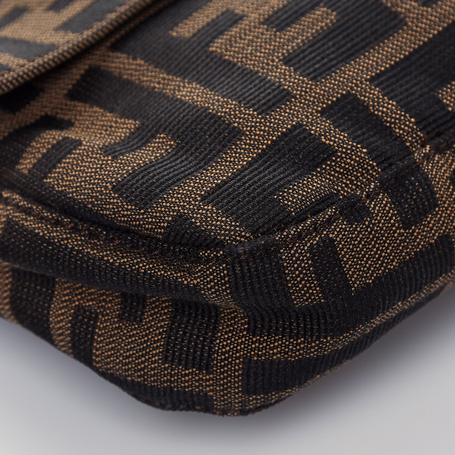 Fendi Zucca Baguette Tobacco 8 of 13