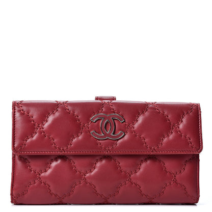 Chanel Calfskin Double Stitch Hamptons Flap Wallet Red 1 of 10