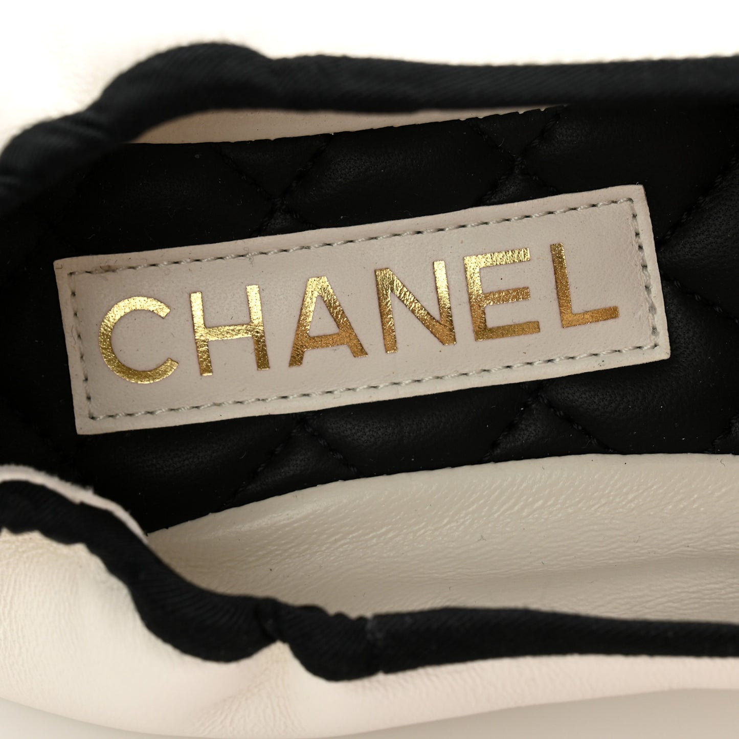 Lambskin Cap Toe CC Ballet Flats 37.5 White Black