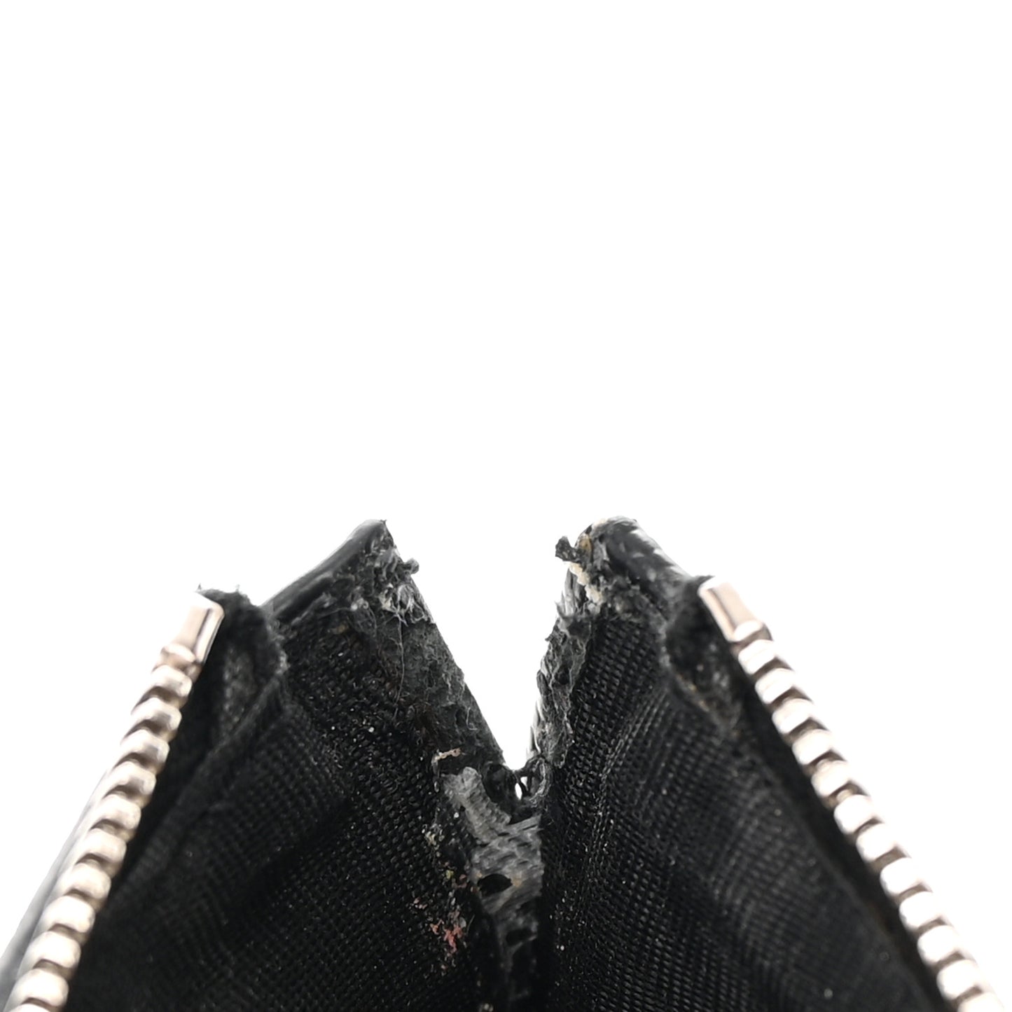 Grain De Poudre Matelasse Chevron Monogram Zipped Card Case Black