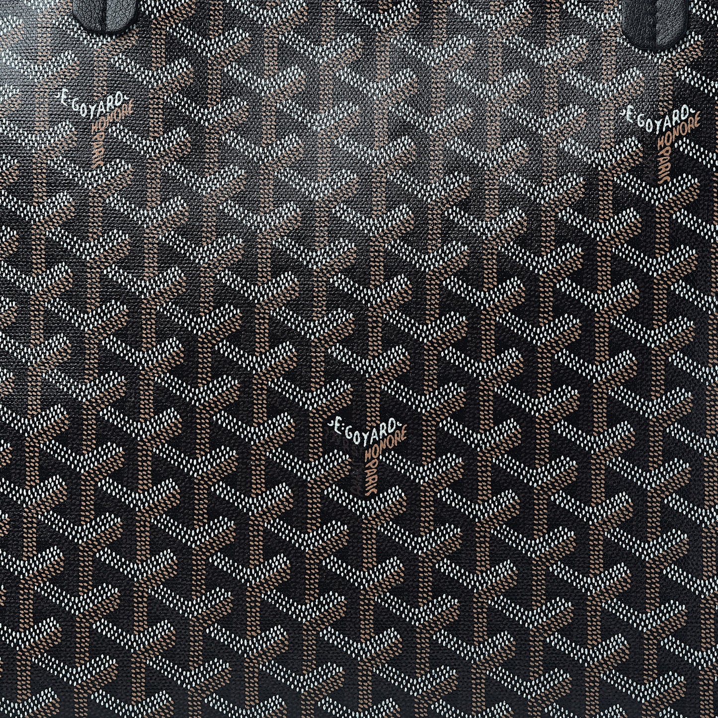 Goyardine Artois MM Black