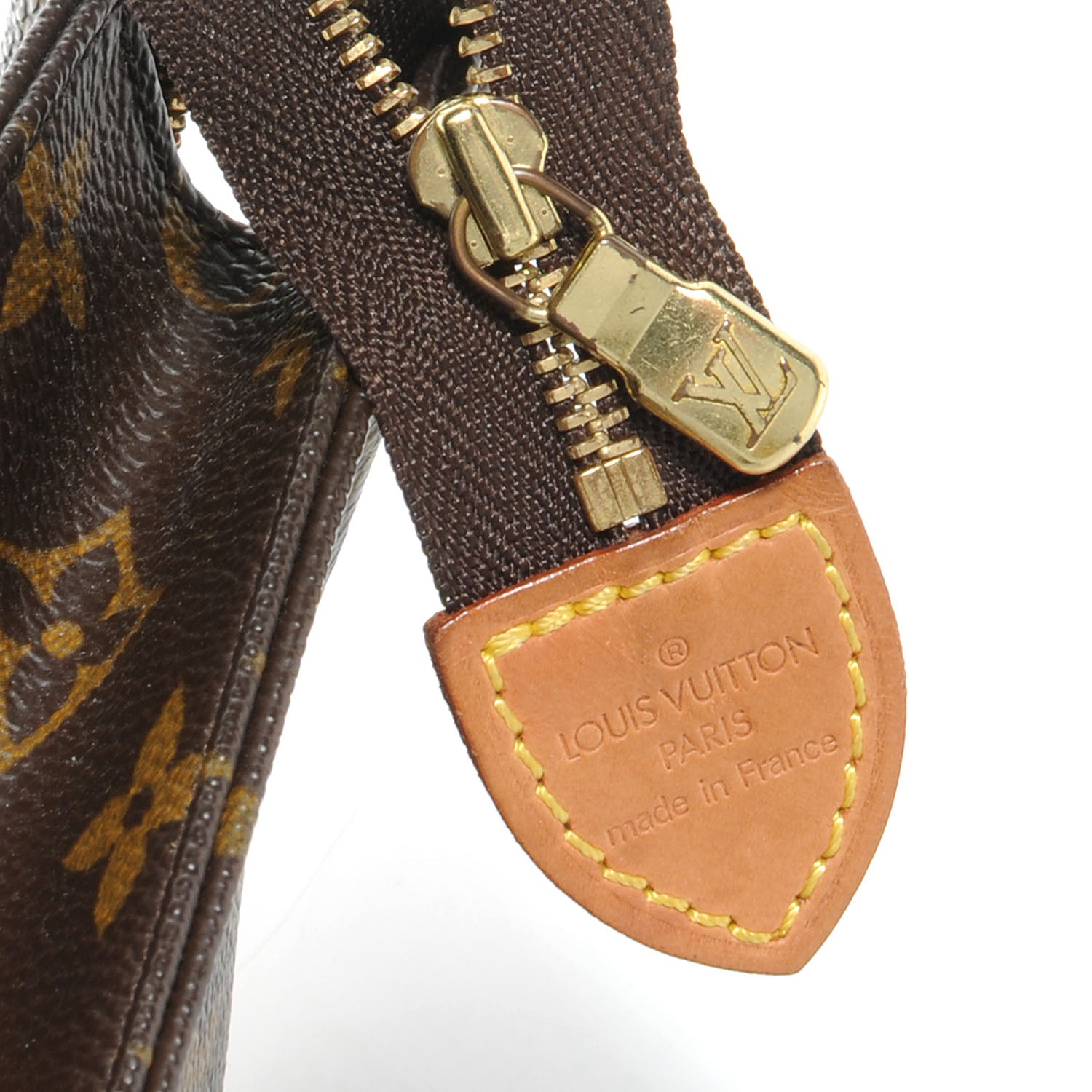 Louis Vuitton Monogram Toiletry Pouch 19 5 of 7