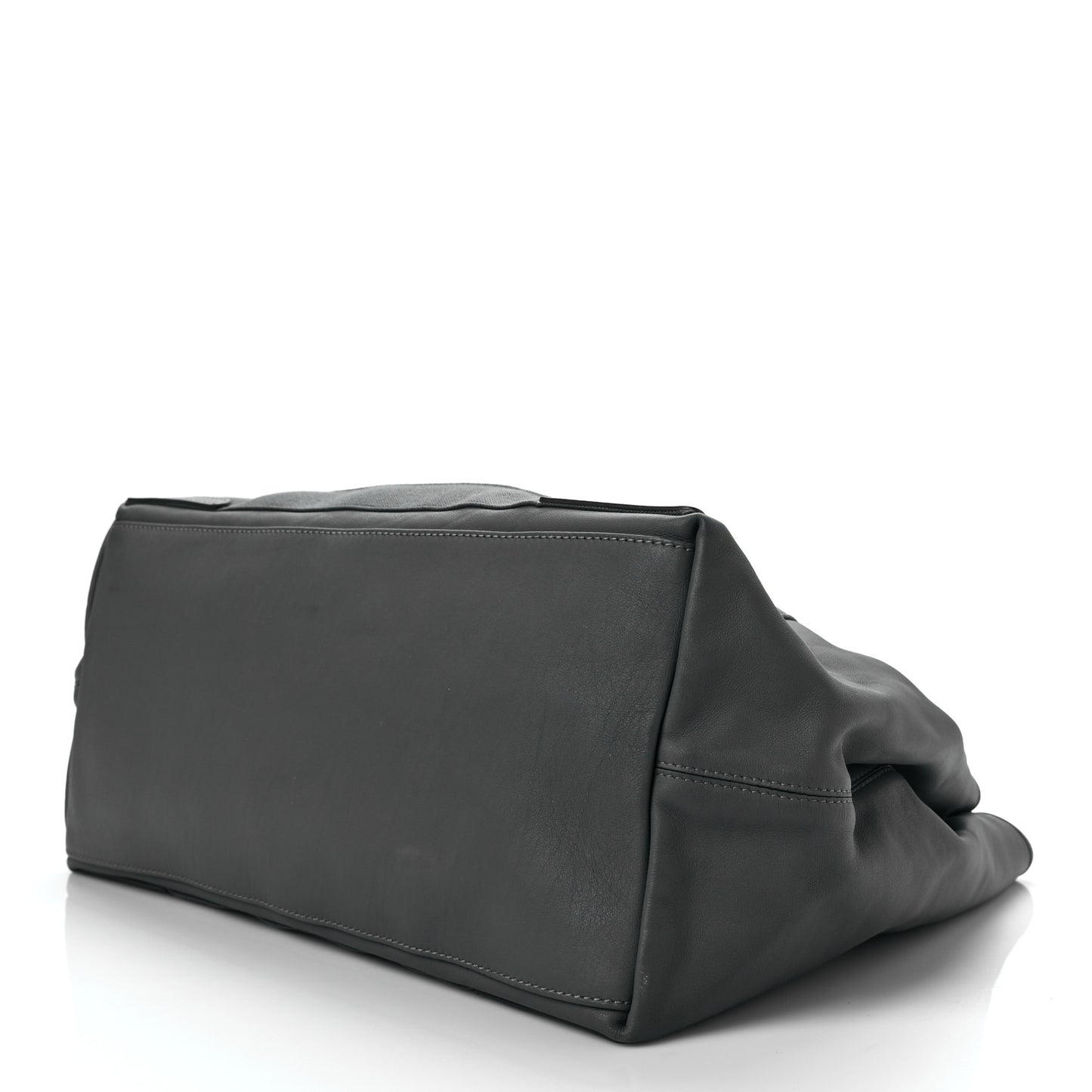 Calfskin Cabas M Shoulder Bag Gris Fossile