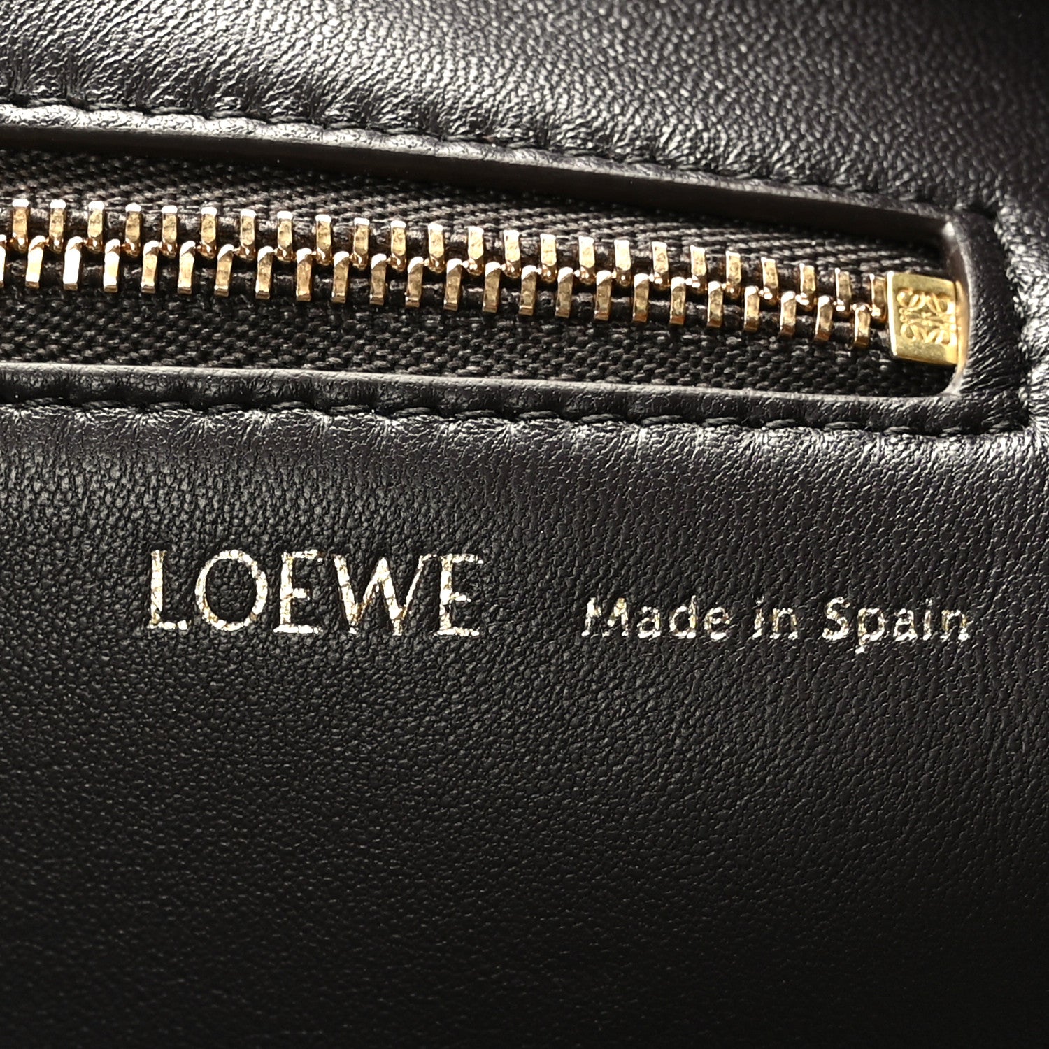 Loewe Washed Denim Medium Squeeze Bag Light Blue 6 of 8