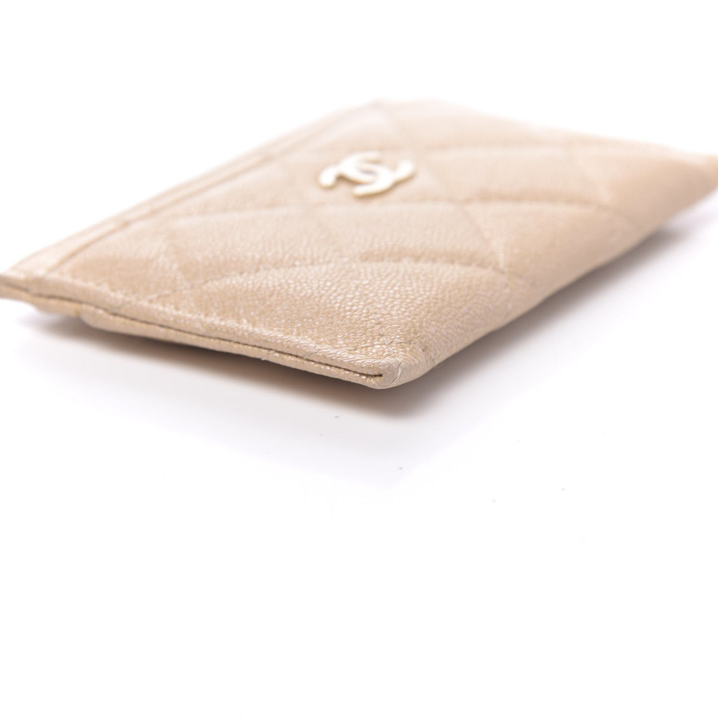 Iridescent Caviar Quilted Card Holder Beige