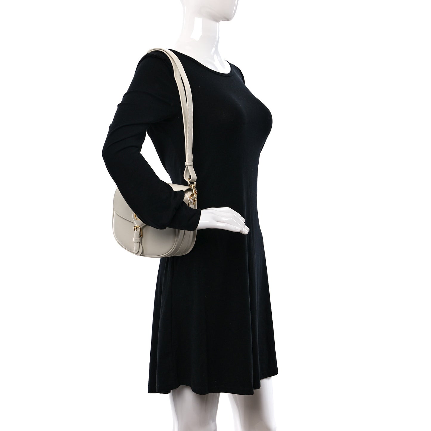 Box Calfskin Medium Bobby Flap Latte
